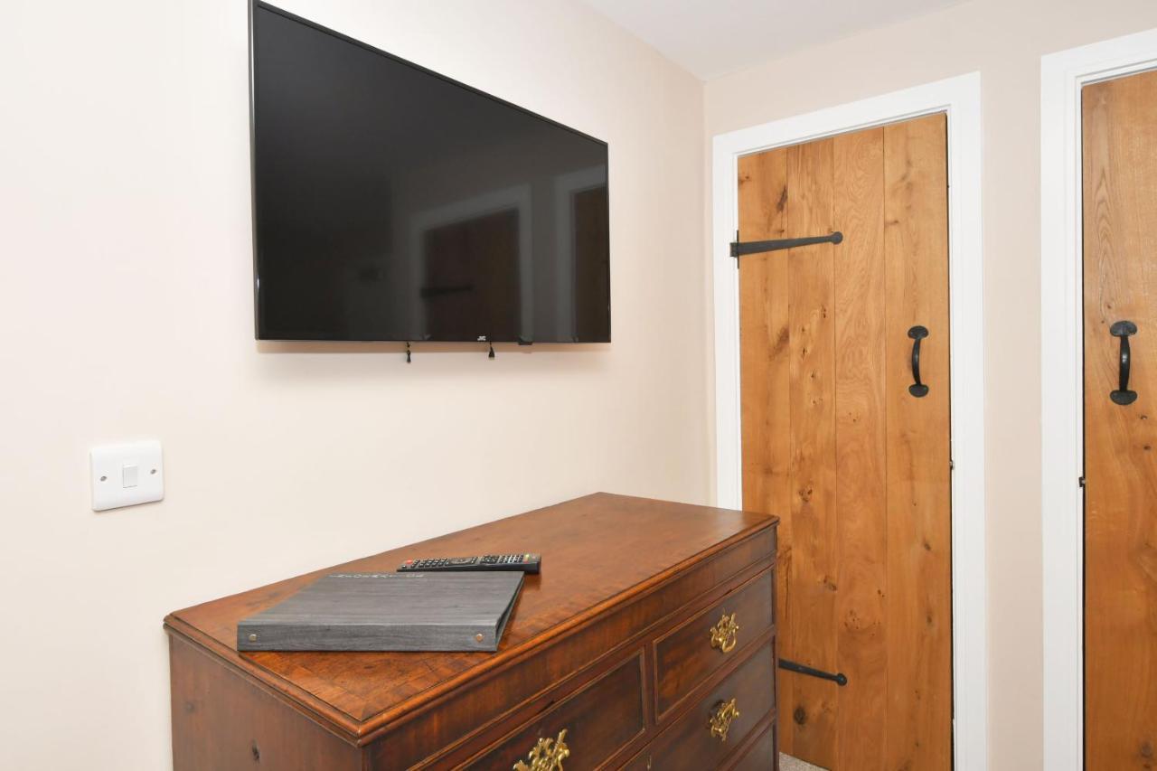 Guest house The Royal Oak *